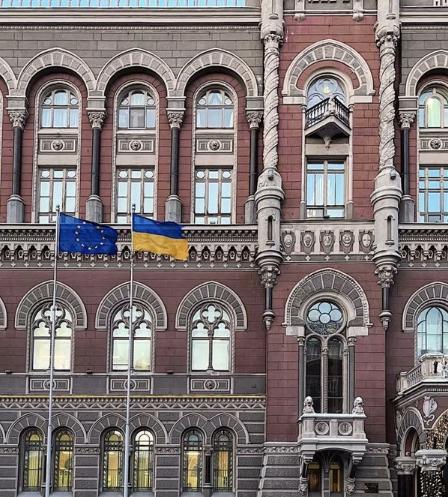 【匈牙利就奥地利银行现金押运工人被拘留一事发表了首份官方评论。 据该国国家税务海