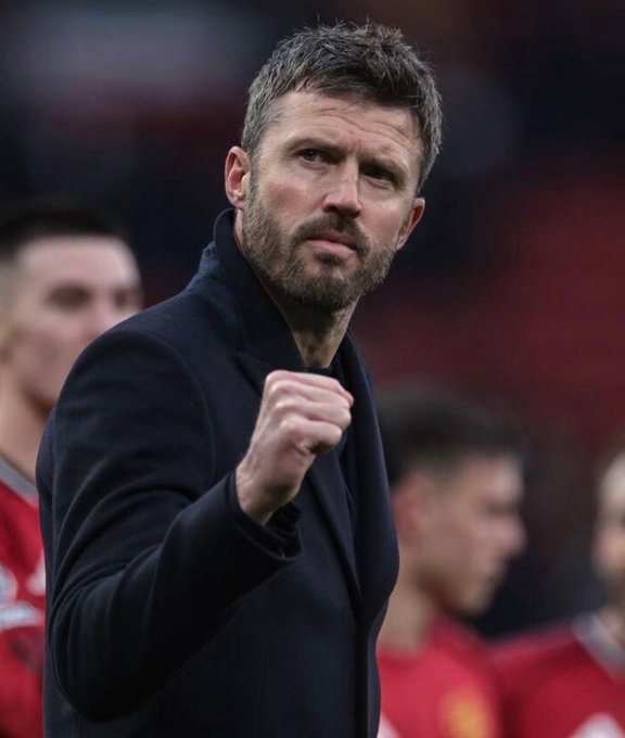 曼彻斯特晚报记者Tyrone Marshall：曼联不太可能在本赛季结束前决定下