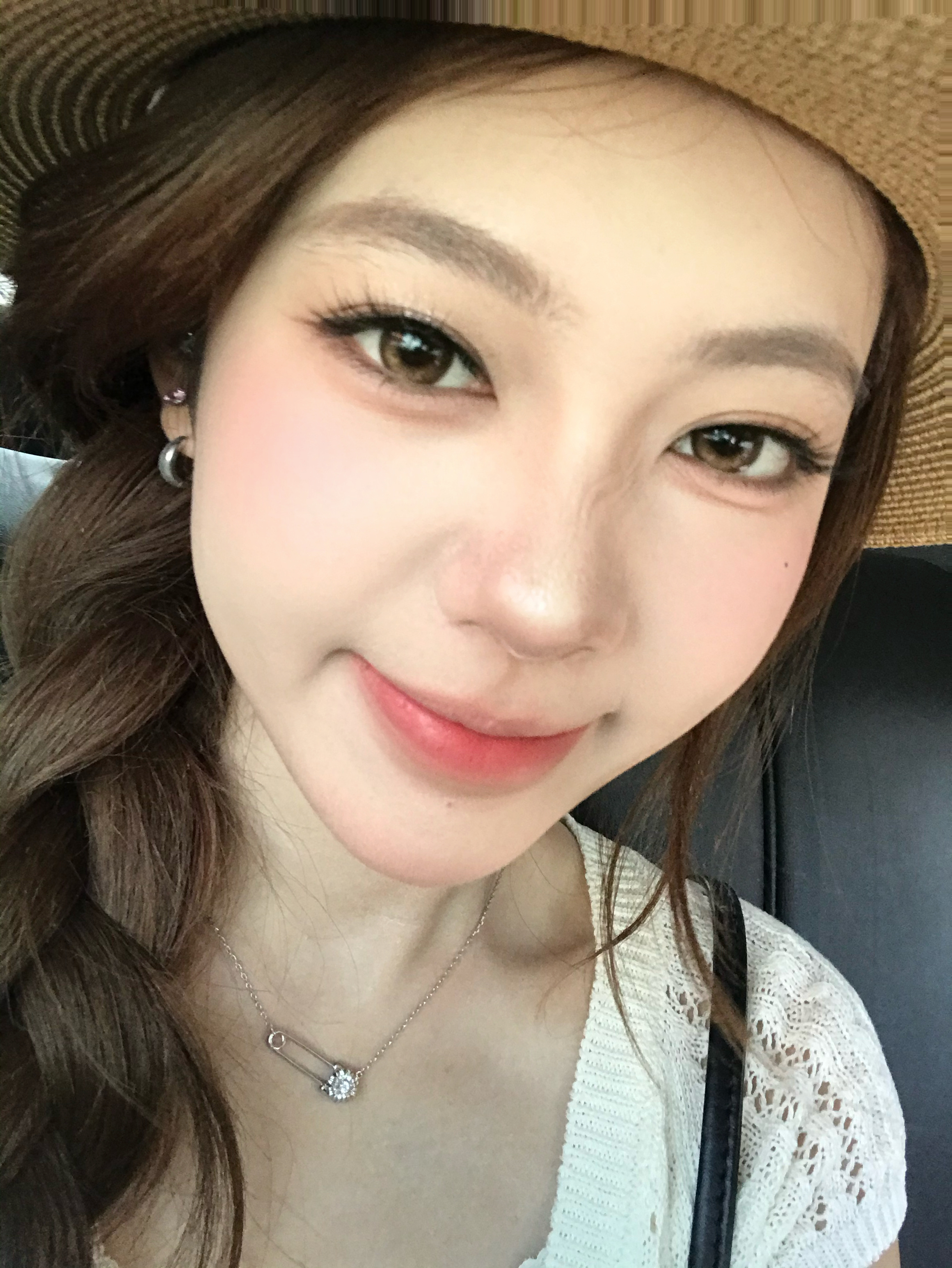 想你们～我在去吃brunch的路上在万宁好幸福好幸福～ 万宁