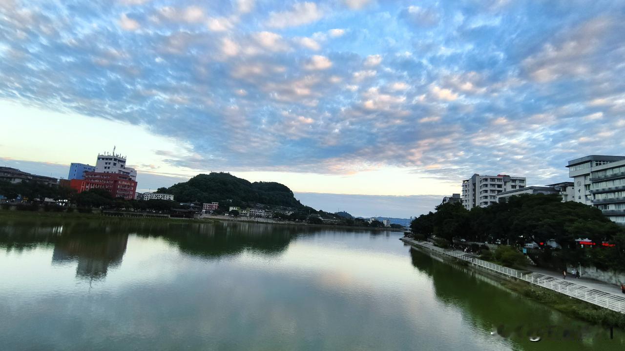 随手拍（五通桥.傍晚）