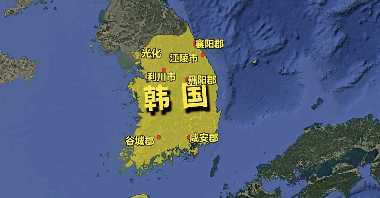 刷短视频的时候刷到一个地理冷知识，瞬间把我看傻了——

韩国从大城市到小乡镇、山
