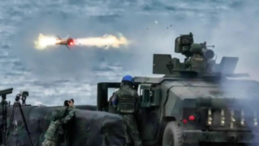 台湾没钱付款了。
美国那边给台湾下了最后通牒，如果在月底之前没把钱送到，美国就要