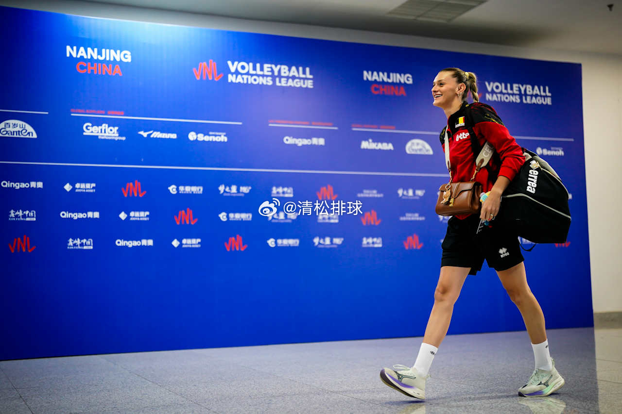2026年世界女排联赛中国南京站比利时女排vs波兰女排第一局：20-25大比分：
