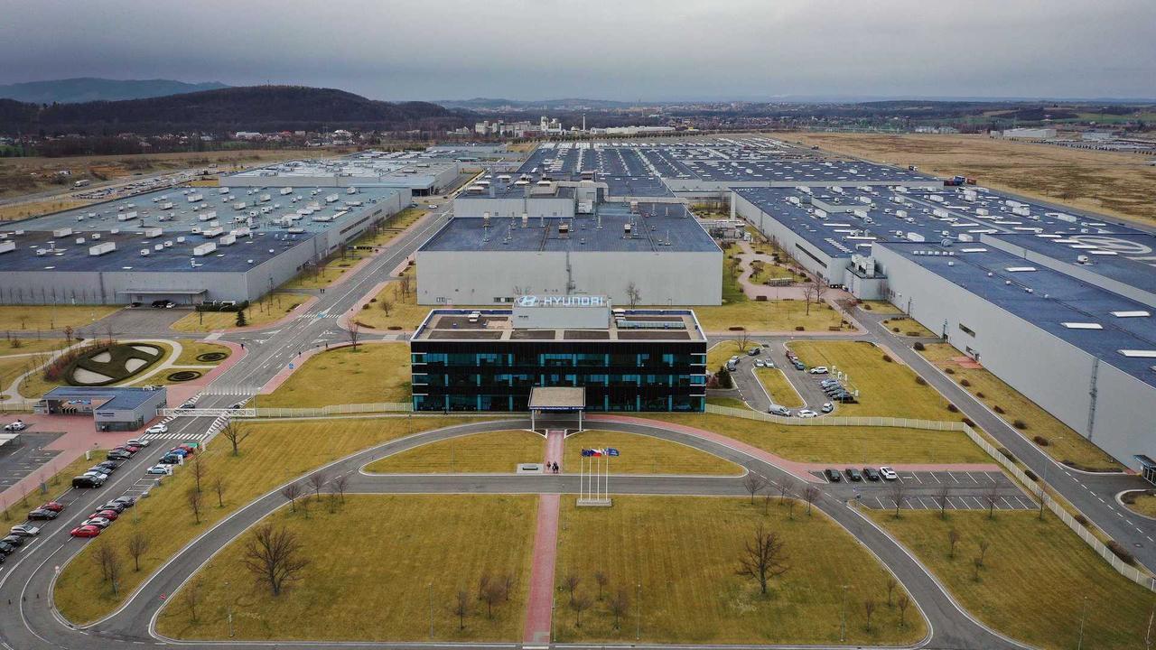 韩媒：现代汽车超越大众，利润首次排名全球第二！
4月14日，韩国媒体《每日经济》