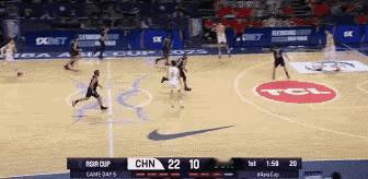 余嘉豪真是太软了！

在今晚男篮亚洲杯小组赛，中国男篮对阵约旦男篮的首节比赛中，