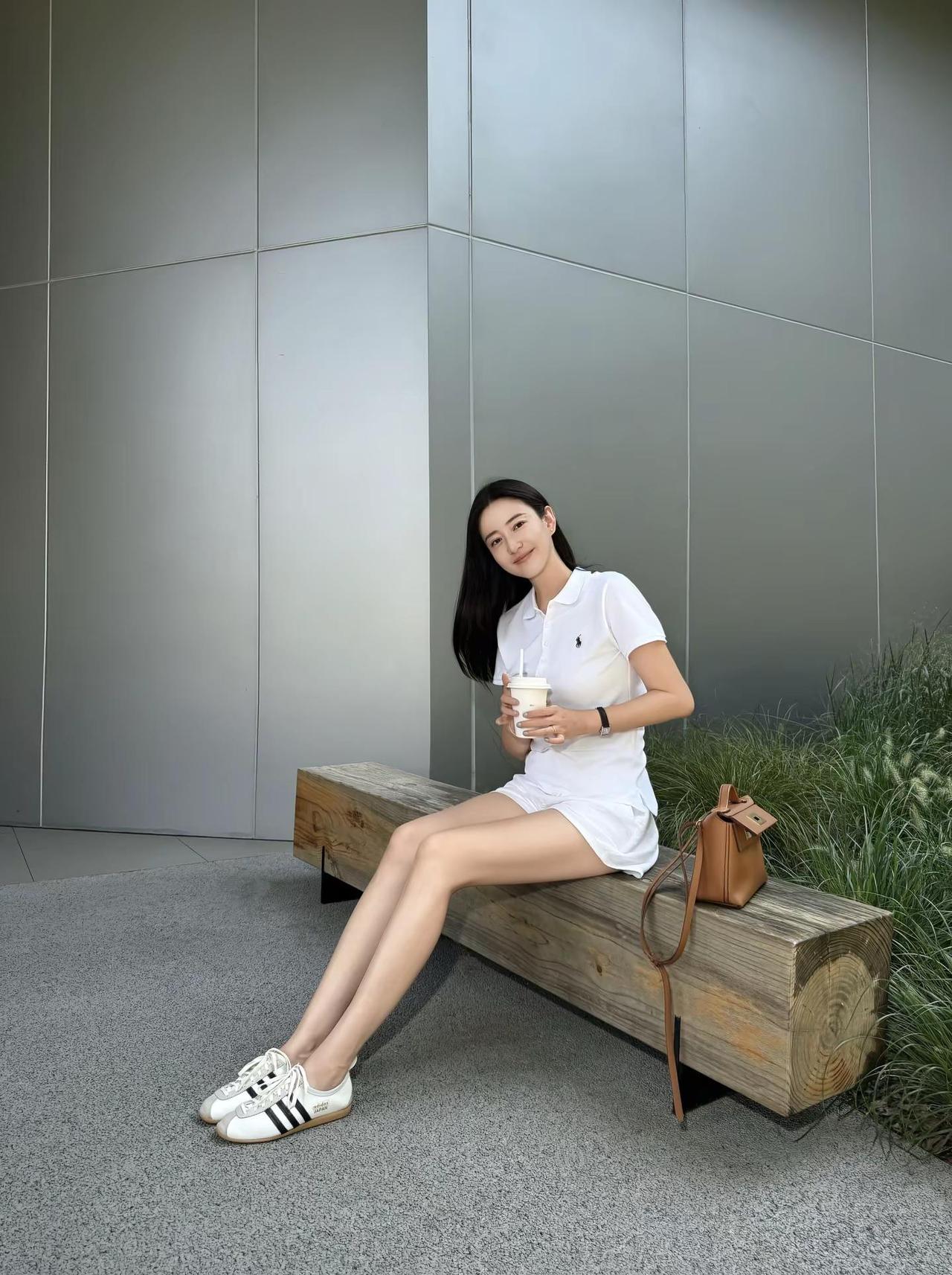 超清爽的夏天ootd 元气满满的一天 生活感ootd 氮泵女孩 174大美女