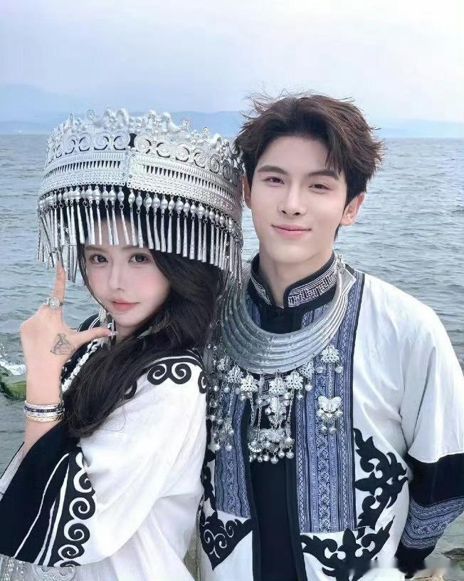 韩安冉流产后宋浩然没有陪伴在身边难道韩安冉真的对她老公的事业这么在乎吗？连双胞胎