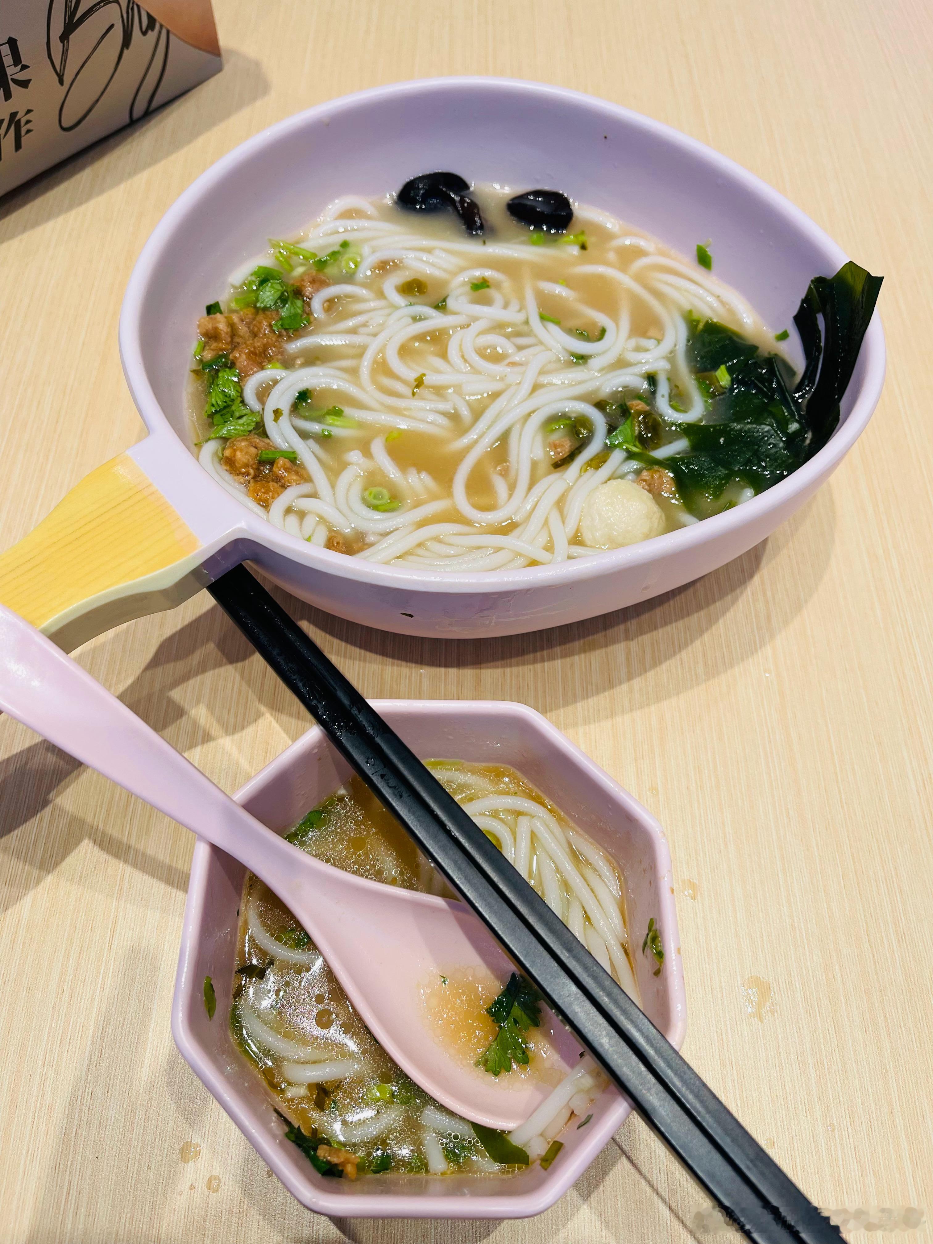 #注册营养师[超话]# 说说我这几天食欲紊乱的经历[允悲]周一下午我去拔了两颗智