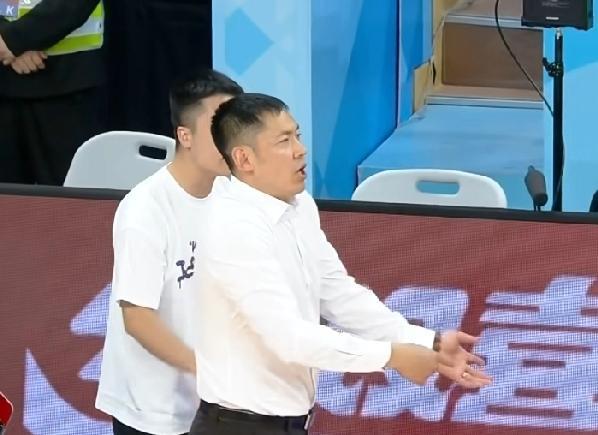 北京北控耻辱出局，成就广州朗肽海本！

说句实话:北京北控太不争气了，最后一场惨