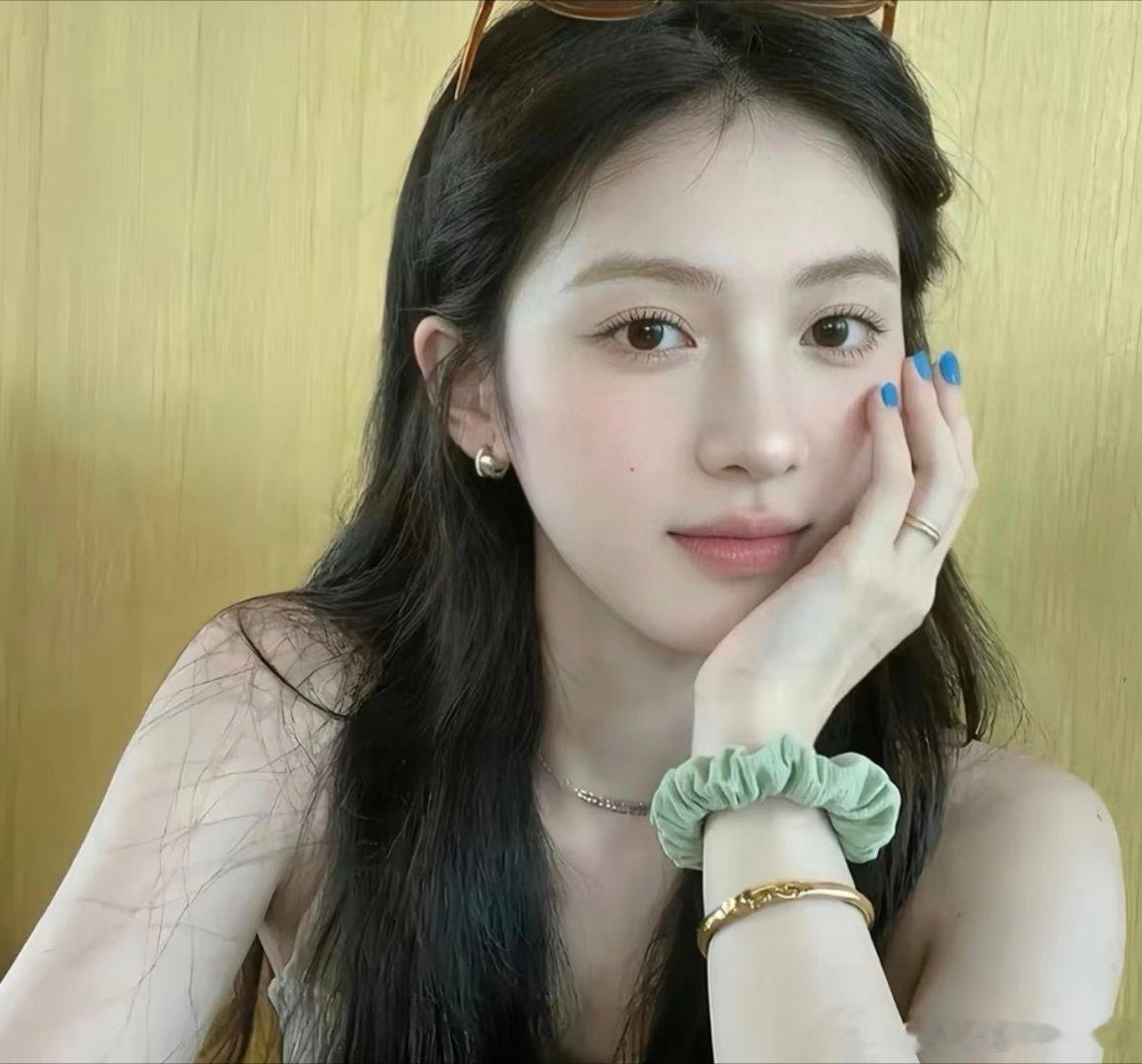 温柔女头。 