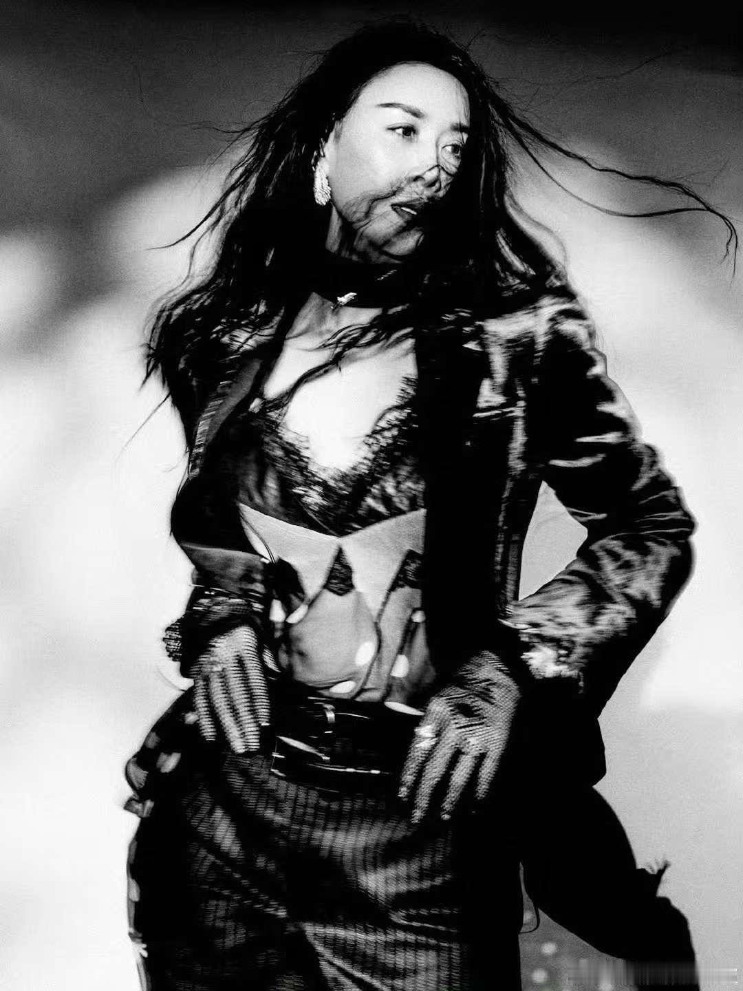 那英那英官宣披荆斩棘2026召集人 声生不息直播披荆斩棘 2026 放大招，那英