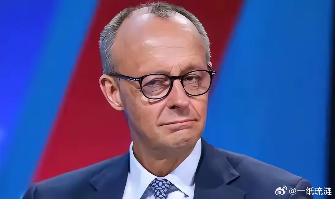 欧洲议会代表团即将访华，却曝出一则荒唐闹剧：所有出访议员需携带一次性手机，私人电