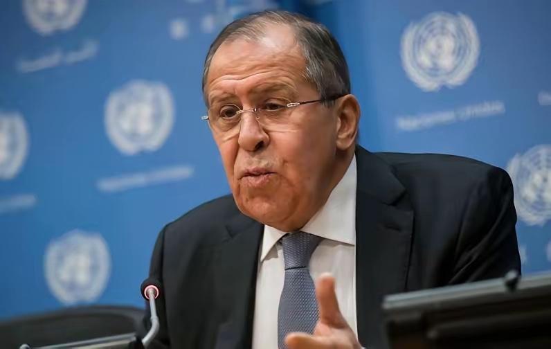 终于有人敢说真话！拉夫罗夫当场撕破脸，直接点破美国真实野心，根本不只是盯着伊朗、