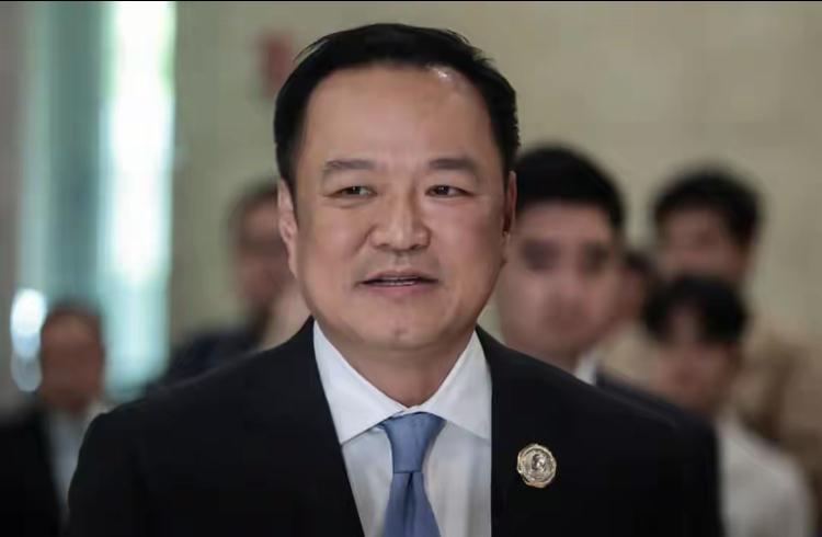 泰柬停火曙光背后：中方一出手破局，特朗普为何只能靠边站？

47.6万难民流离失