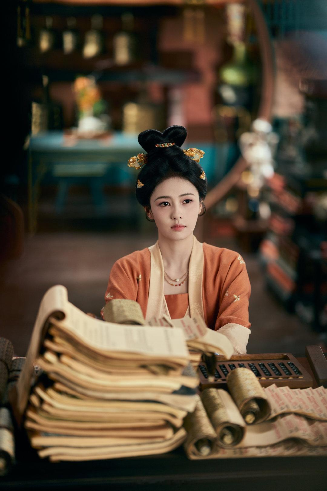 白鹿莫离首播云合8.8%，这个成绩不错呀！莫离首日云合 于正为白鹿火力全开