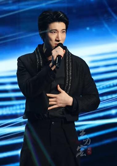 不喜欢一个美国人在中国开的演唱会
近日听闻你将在中国开启演唱会的消息，按说对于曾