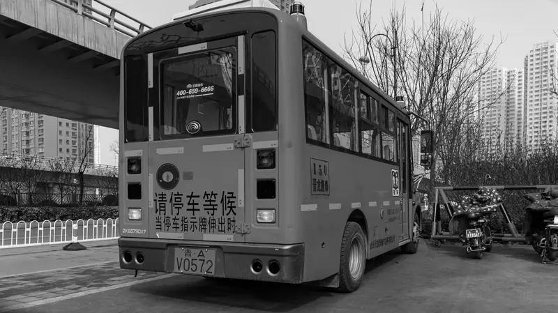 太原观光巴士，真成了点亮城市夜色的新名片！之前去太原旅游，晚上专门体验了一把。坐