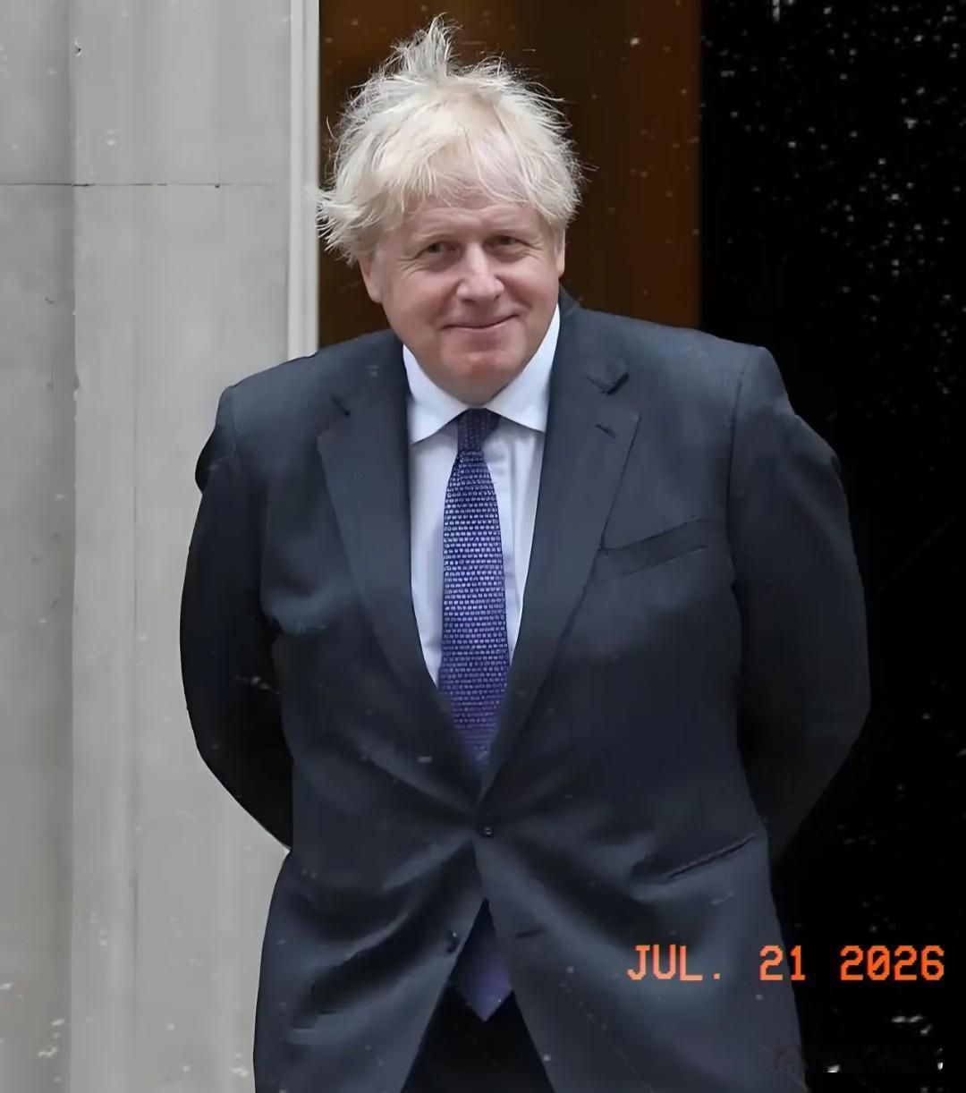 英国前首相约翰逊给刚上任的首相伯纳姆施压，要求他要坚定的走支持乌克兰的路线。他说
