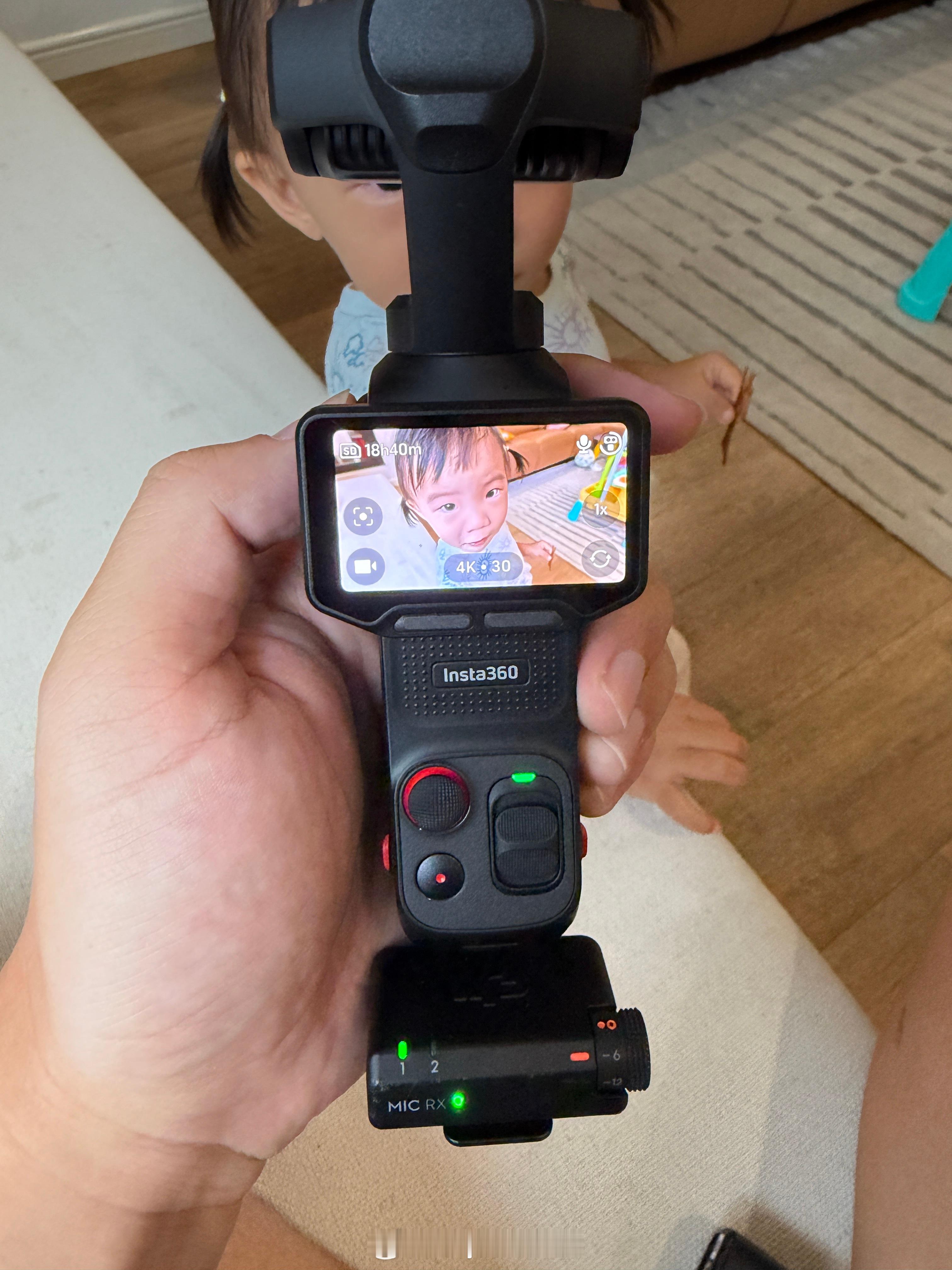 买不到大疆Pocket 4P，只能买到INSTA360Luna的标准版（没有配麦