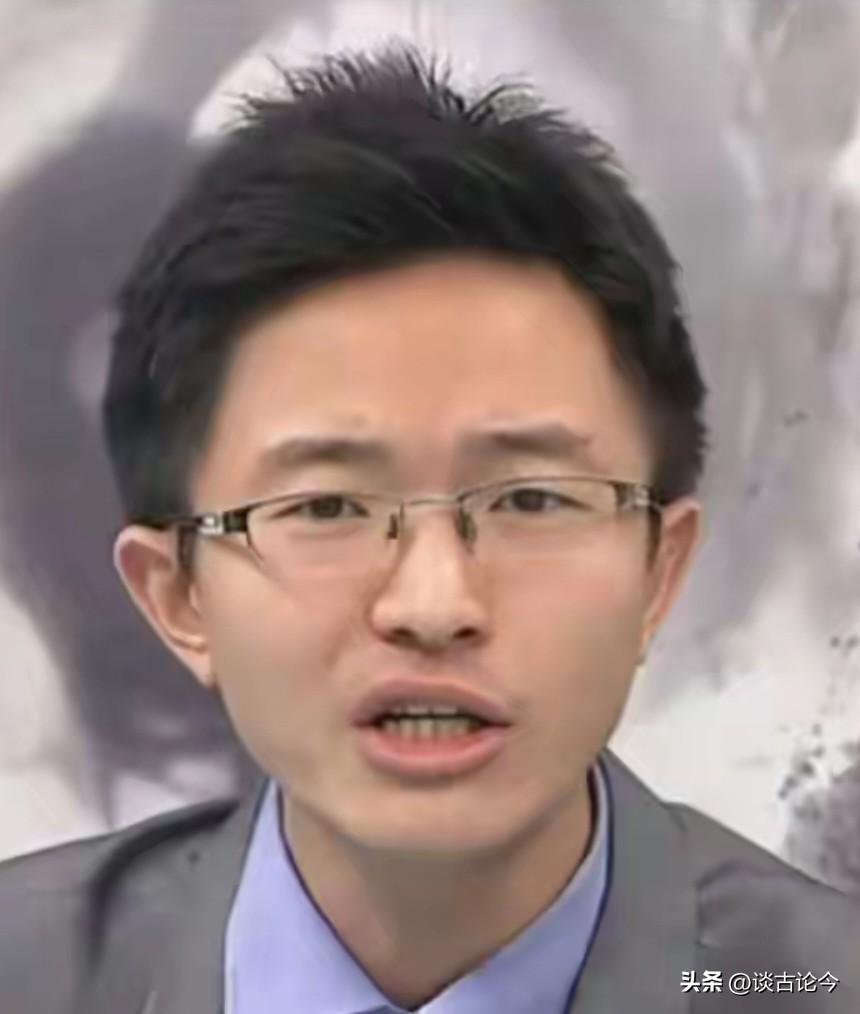 侯汉廷说：当中国还很穷很破烂的时候，有人不愿意当中国人，那个叫人性，好像早年的时