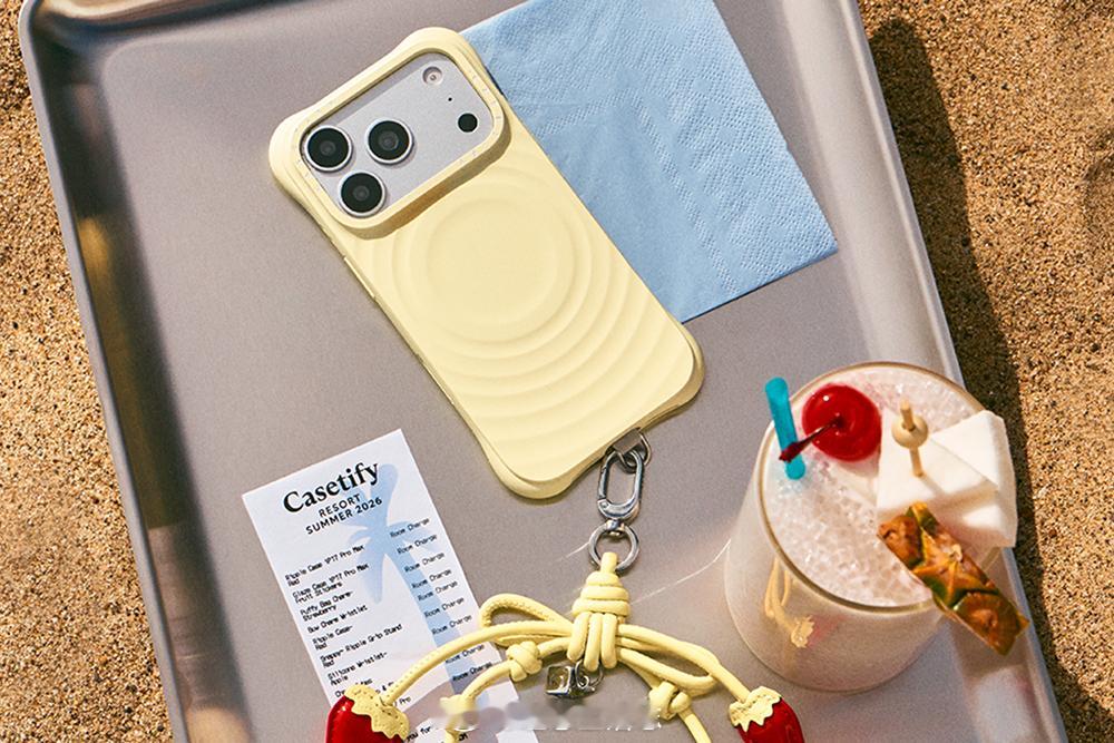 国际潮流生活方式品牌 CASETiFY 正式推出全新 Essentials by
