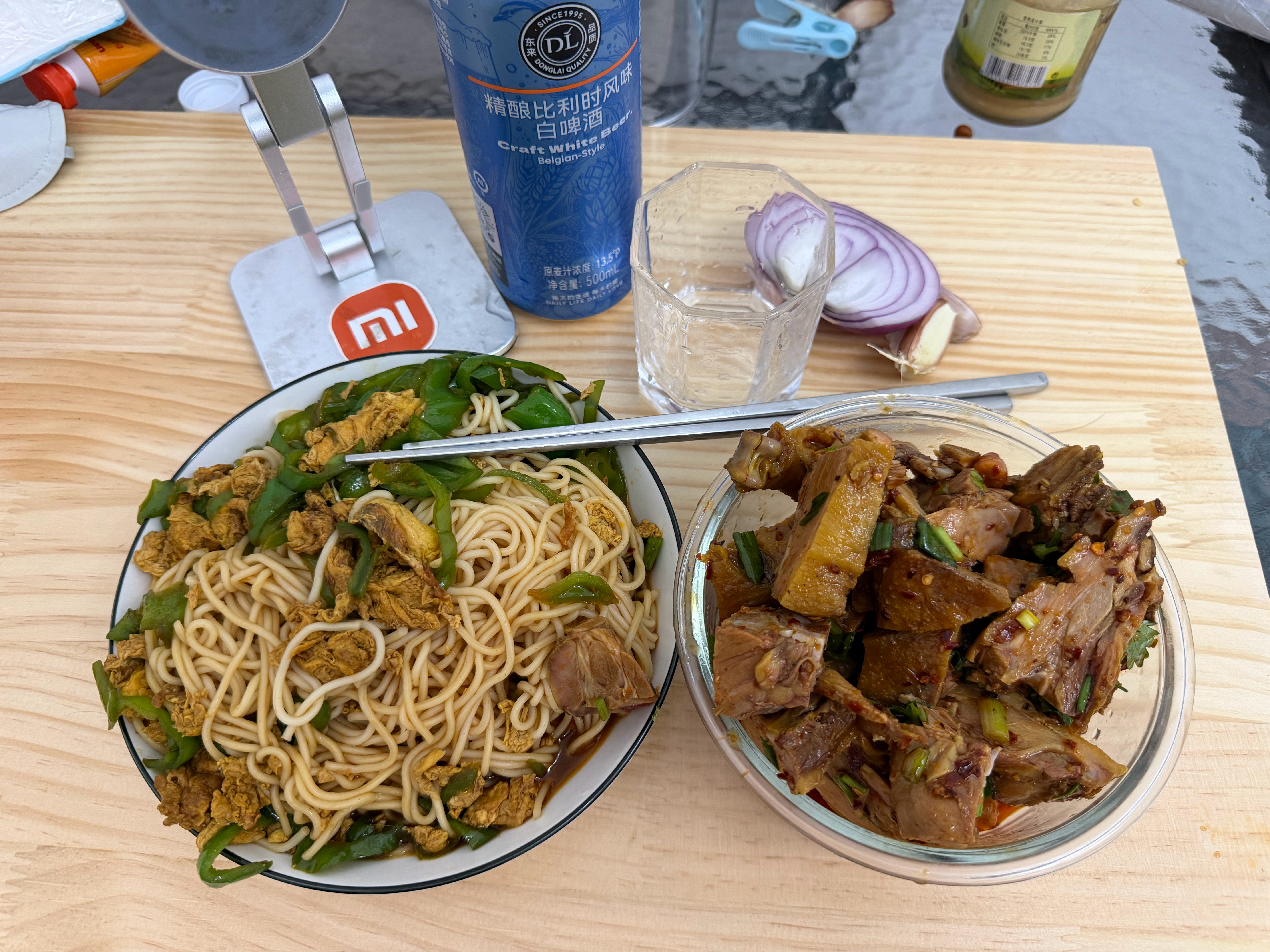 交朋友，就得选择喜欢做饭的人，因为做饭是一个复杂工程，他们心地善良，为人正直，和