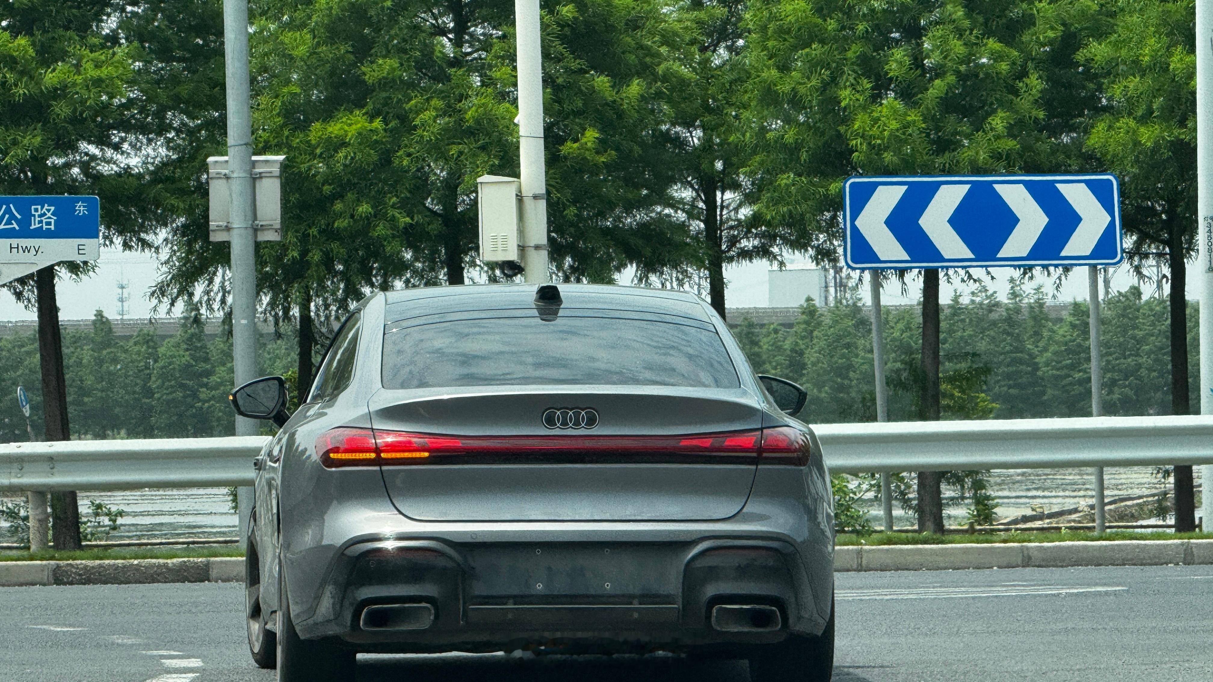看我看到一台什么车？克总随感 ​​​