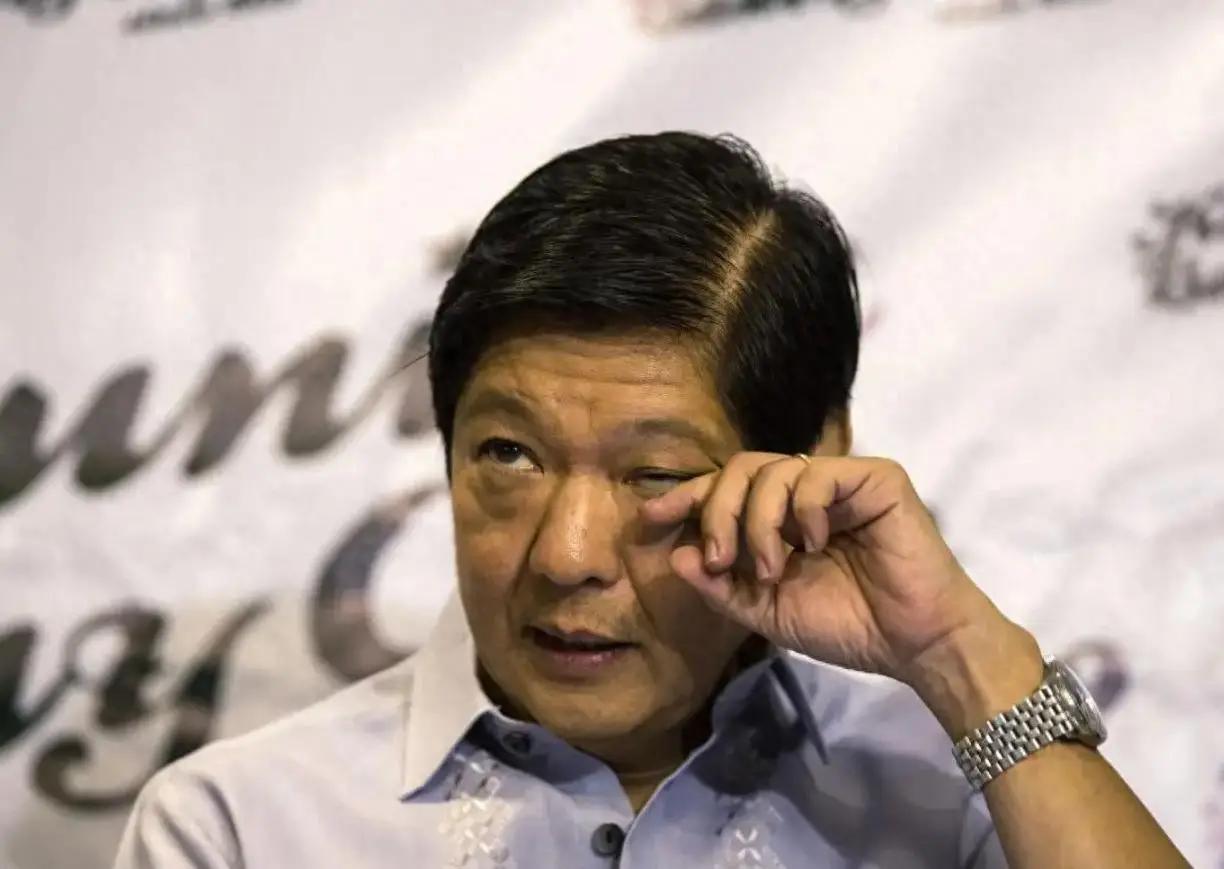 笑不活了！菲律宾弃华抱美，3年只等来400万，悔到拍大腿
谁能想到，菲律宾当初有