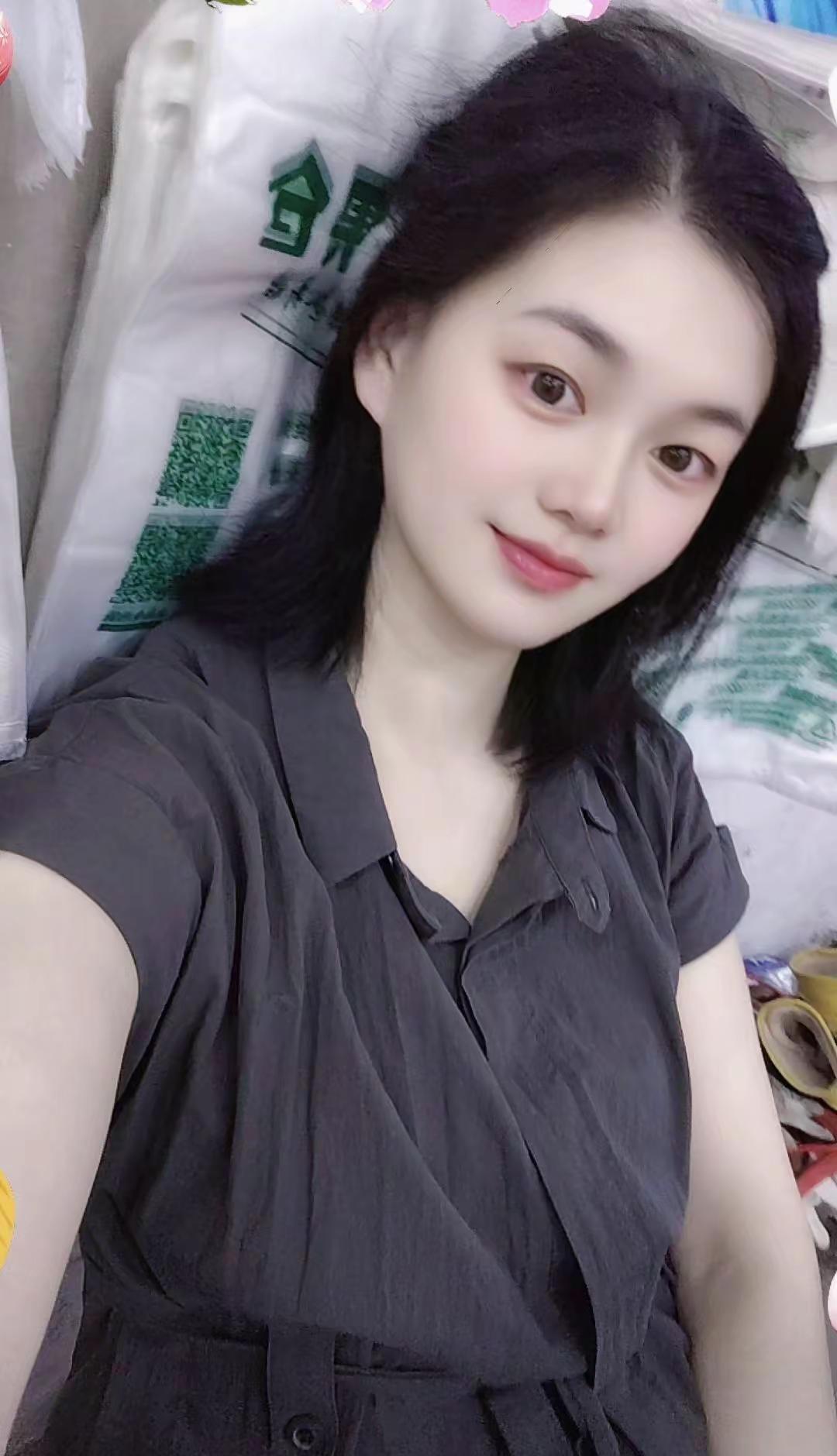 所有失去的都会以另外一种方式归来。买手机的钱，他都给我了。可是，我舍不得买了～弟