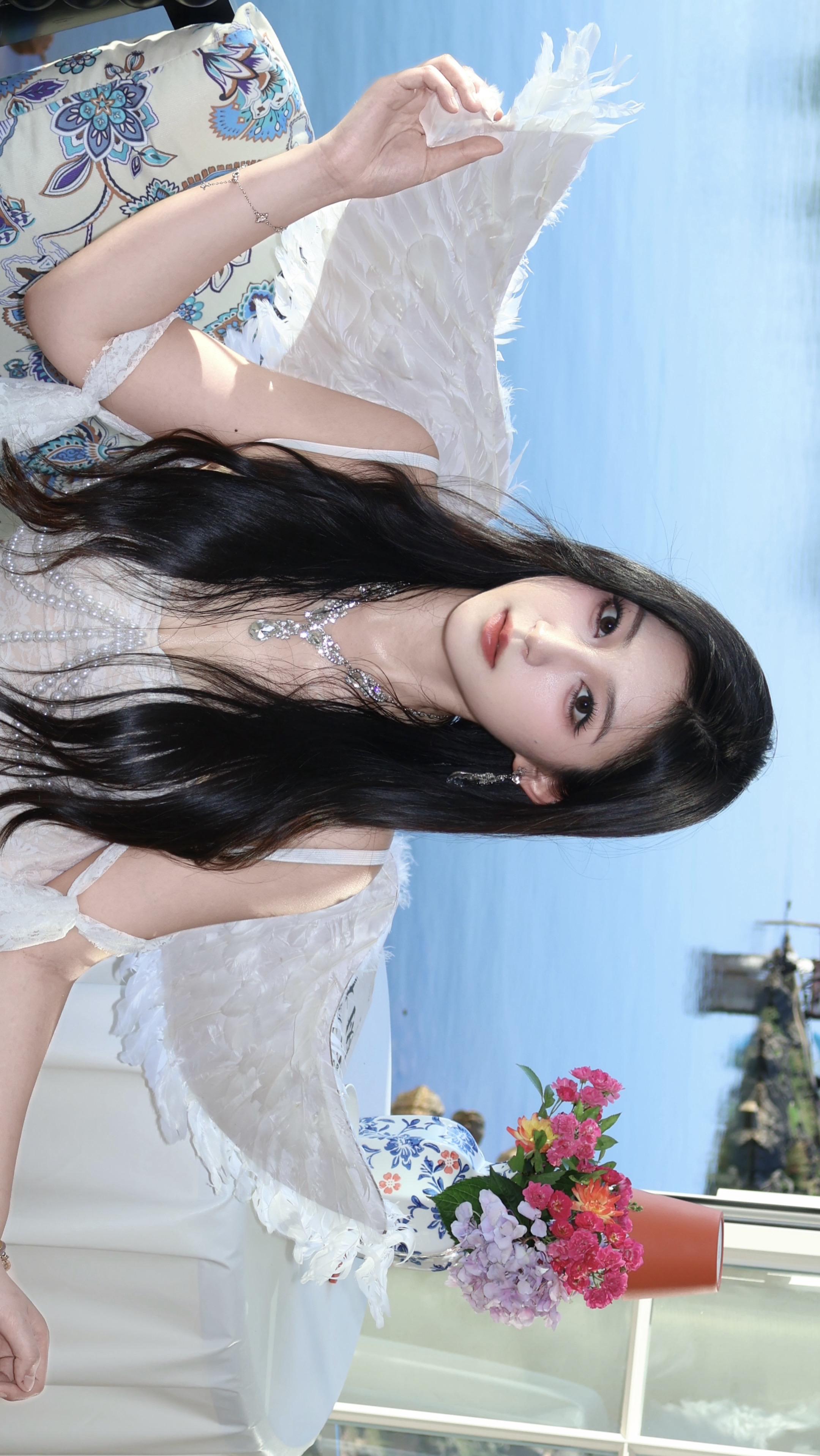 𓆩⁺₊⋆𝓐𝓷𝓰𝓮𝓵  ⁺₊