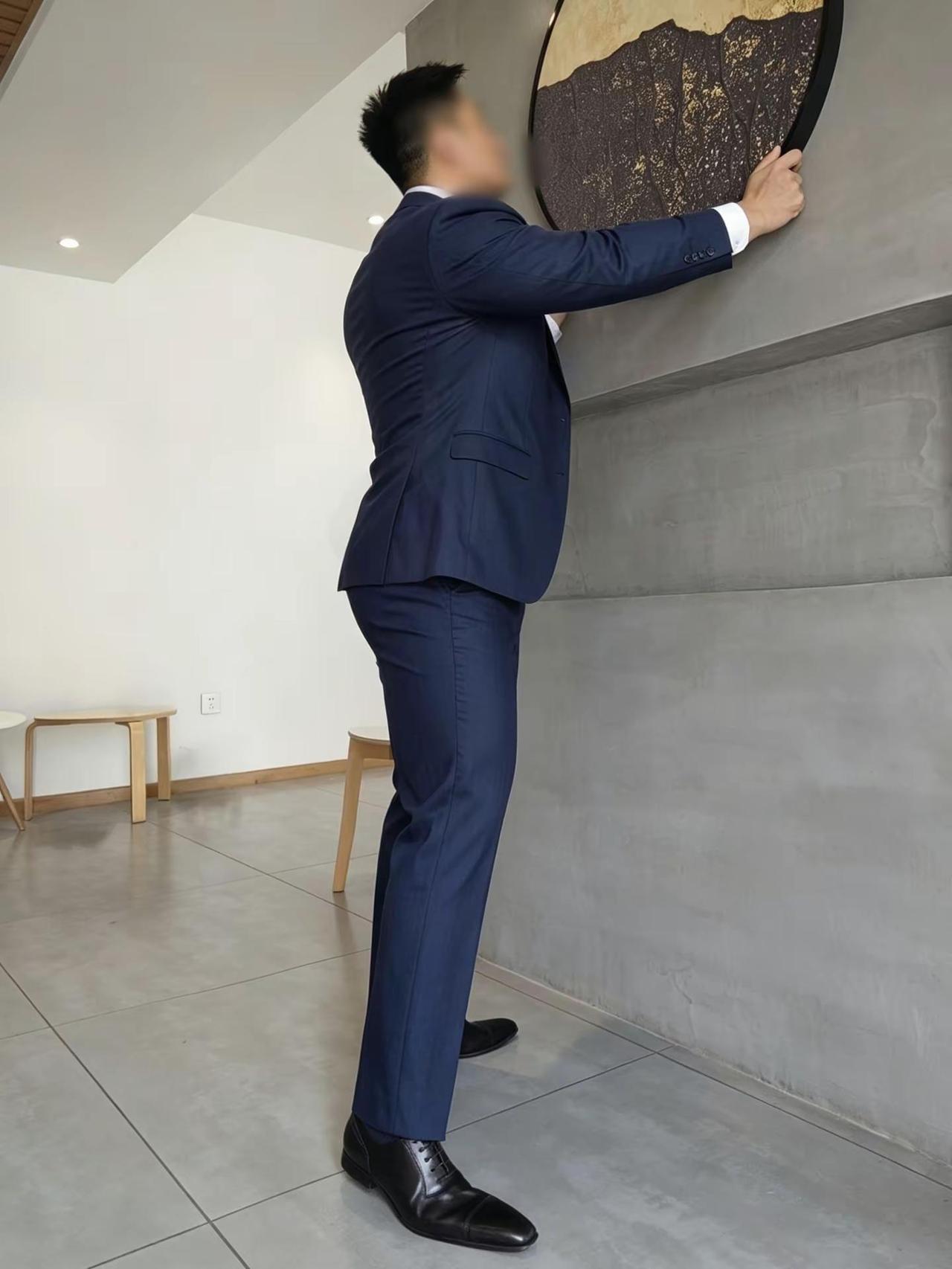 山不向我 我便向山。男士正装 男性成长