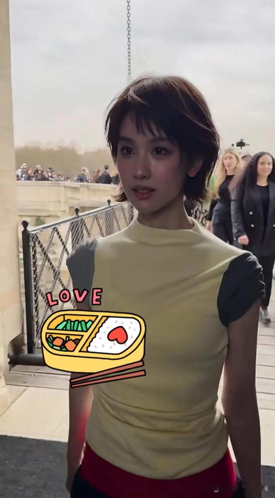 新一代玉女掌门人驾到
俊男靓女参见
初代玉女 初代美少女 初代美女 亚视玉女 翡