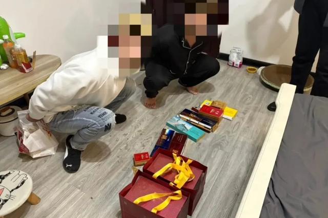 4人在安康高新区砸车窗盗窃好烟好酒，被全部抓获