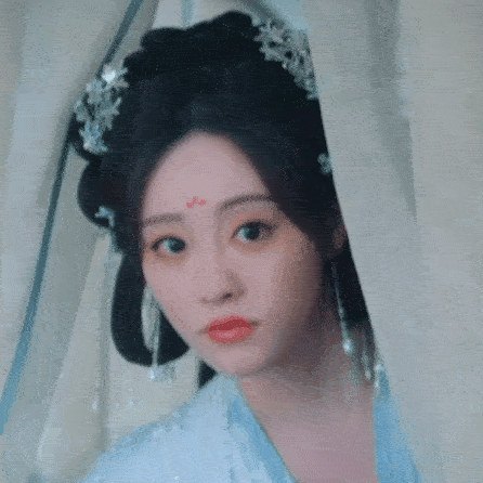 祝绪丹前一秒嘻嘻下一秒不嘻嘻看祝绪丹在《书卷一梦》里的表情切换，真的是完全被她的