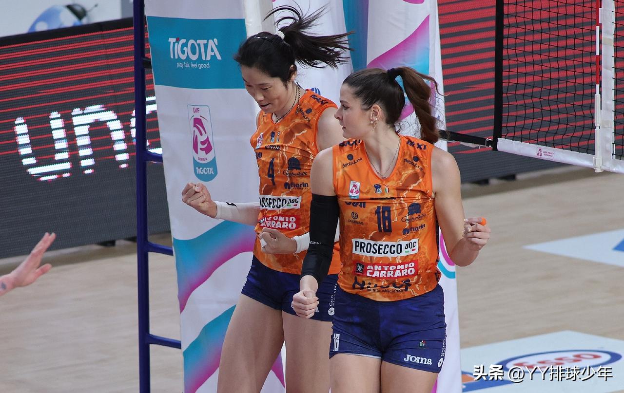 意甲女排联赛半决赛第二回合，科内利亚诺客场3-0（25-12/25-21/25-