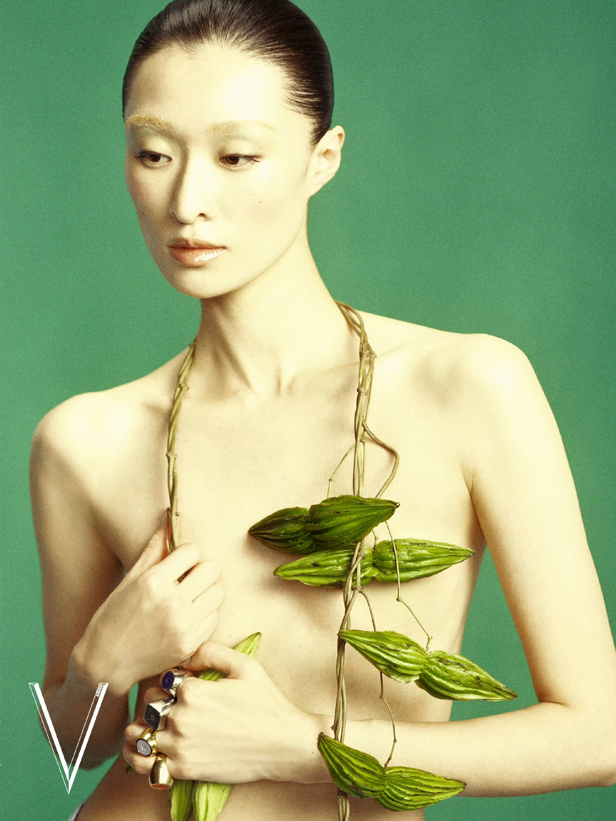 汪曲攸V中文版三月刊封面V中文版汪曲攸超模本色V中文版汪曲攸POSE图鉴V中文版