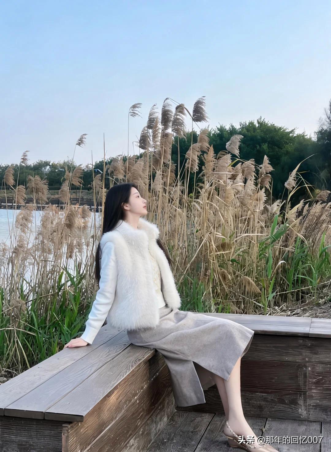 秋日是个适合野餐的季节，北京的朝阳公园大草坪和奥森湿地就是秋日野餐的热门打卡地。