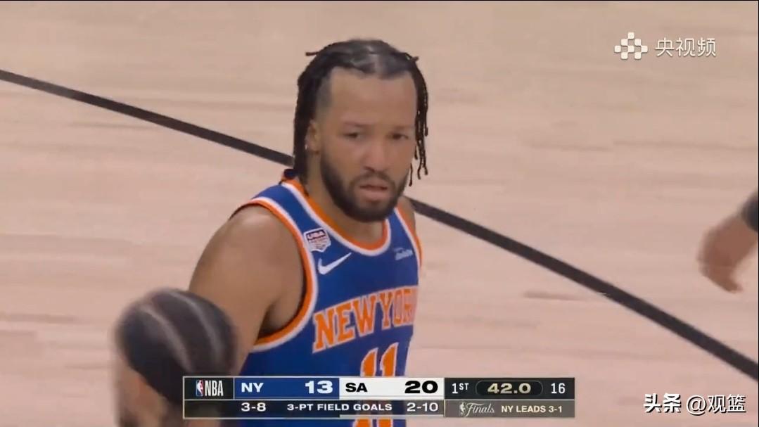 在央视看NBA总决赛的球迷有福啦！
今天终于可以在央视看一场没有“广告”的NBA