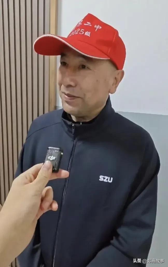 宁夏那个让女孩子还在生理期时候，徒步行军108里路的校长，妥妥的一个沽名钓誉玩形