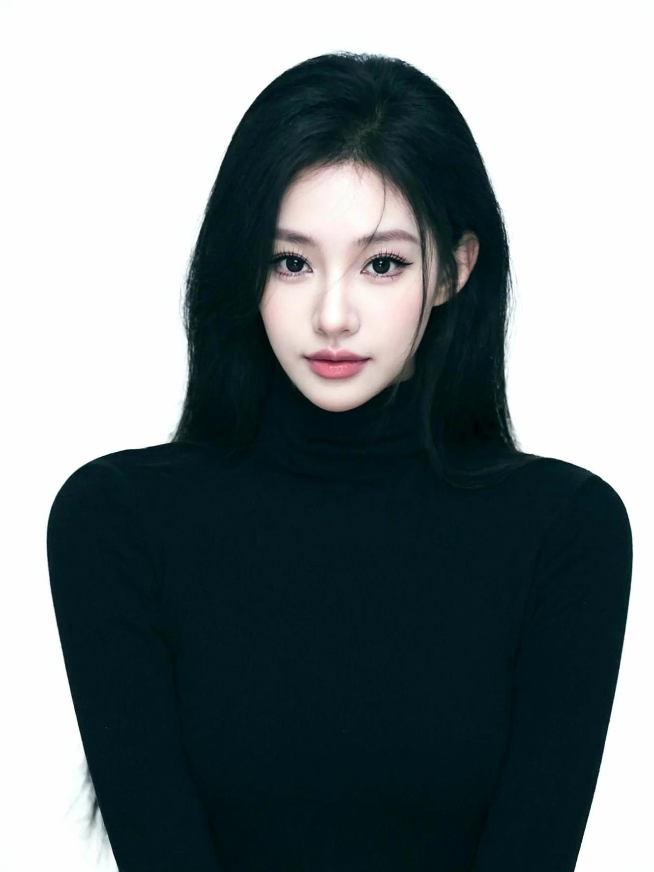 爱一个人是就算看见 他虚伪 装 轻浮 谄媚 也愿意照单全收吧