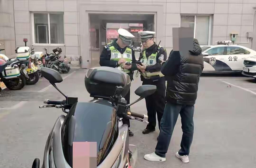 摩托车过户流程！！二手摩托车交易，“付钱拿车”不等于完成，必须过户！否则车辆法律