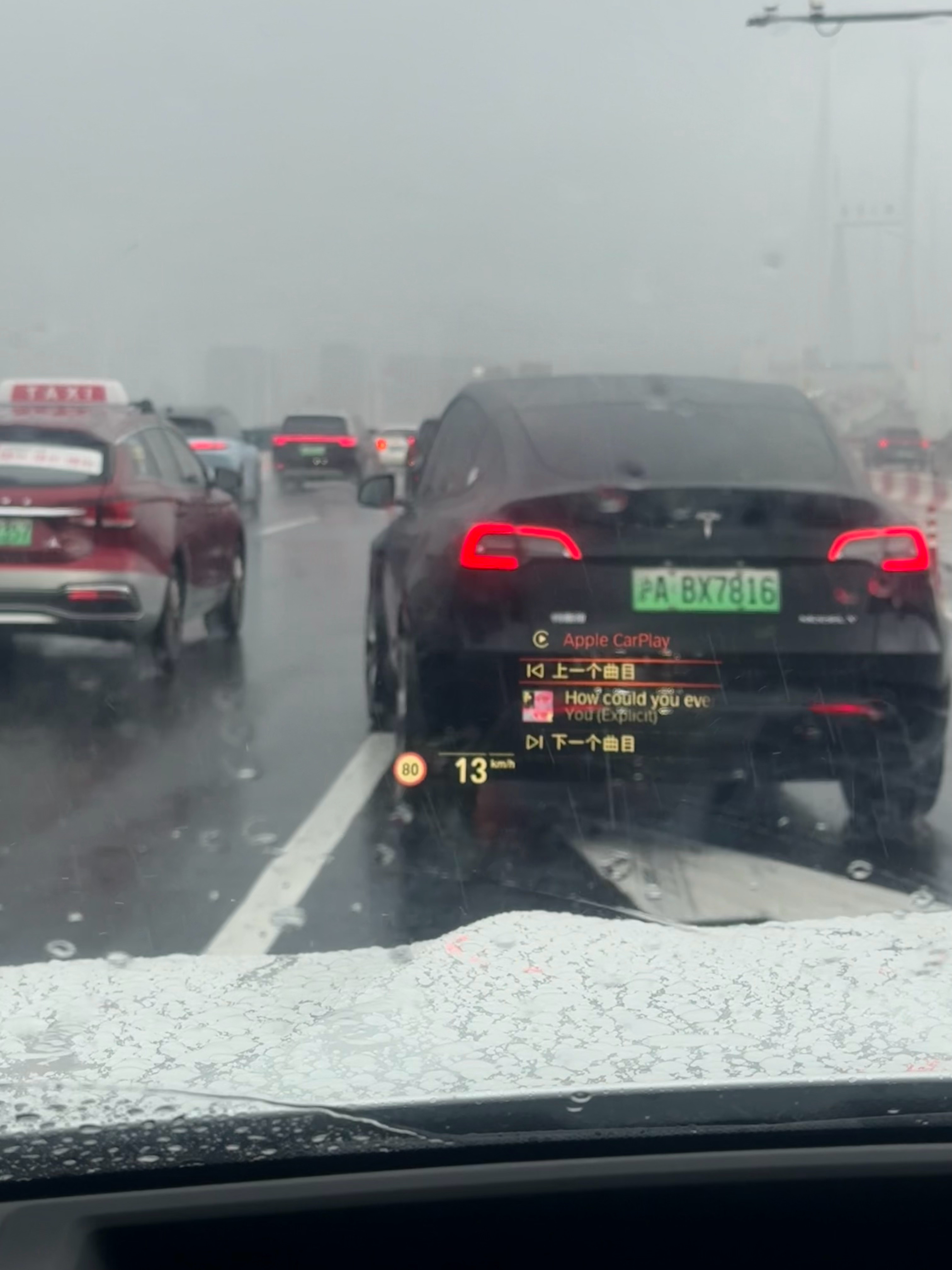 以后企业啥哄毕业生的招聘福利都别说了 今天忤逆市长要上班的全是拉稀单位💩 连p