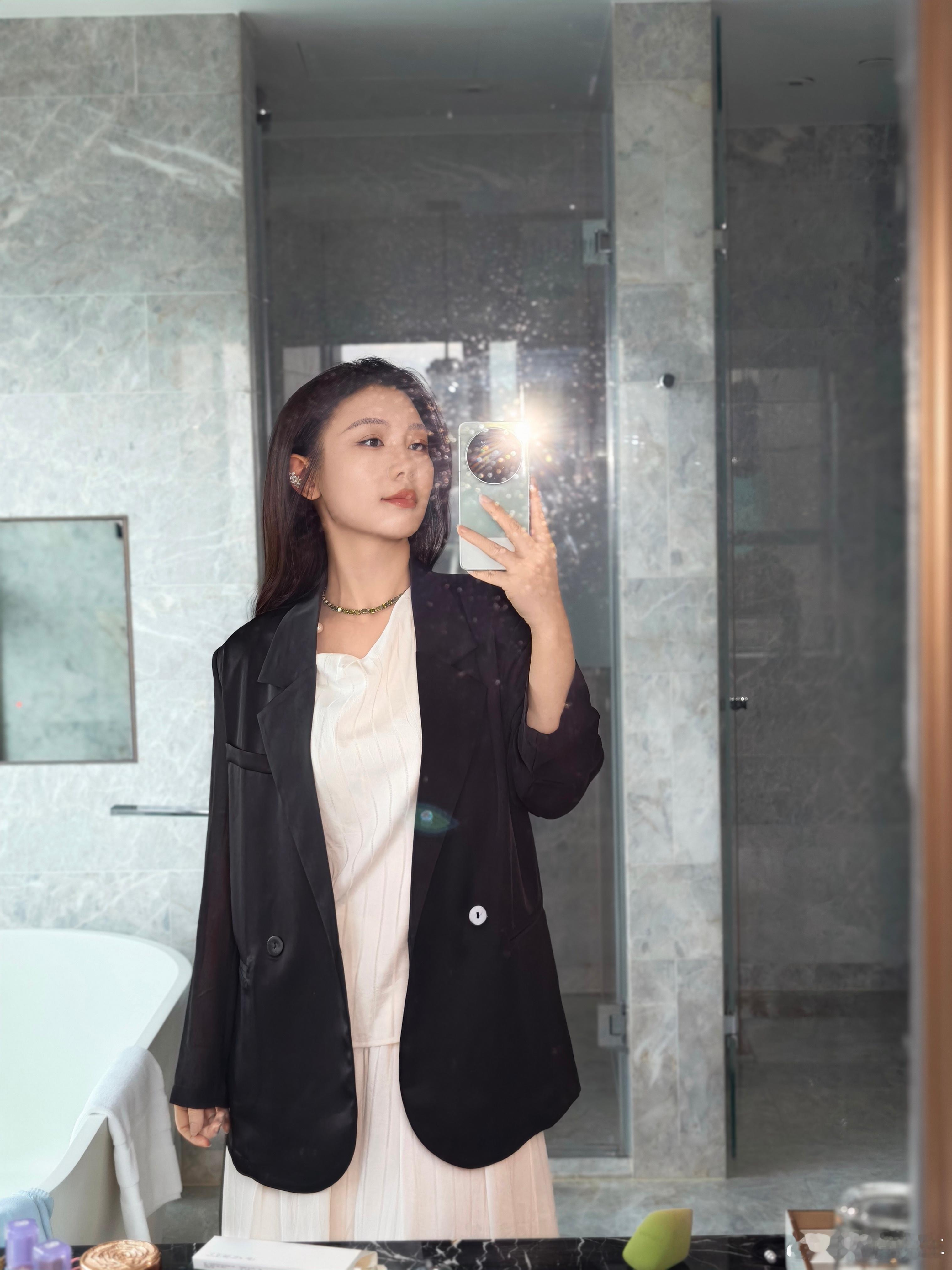 小样这姐姐不迷死你 上海·上海静安瑞吉酒店