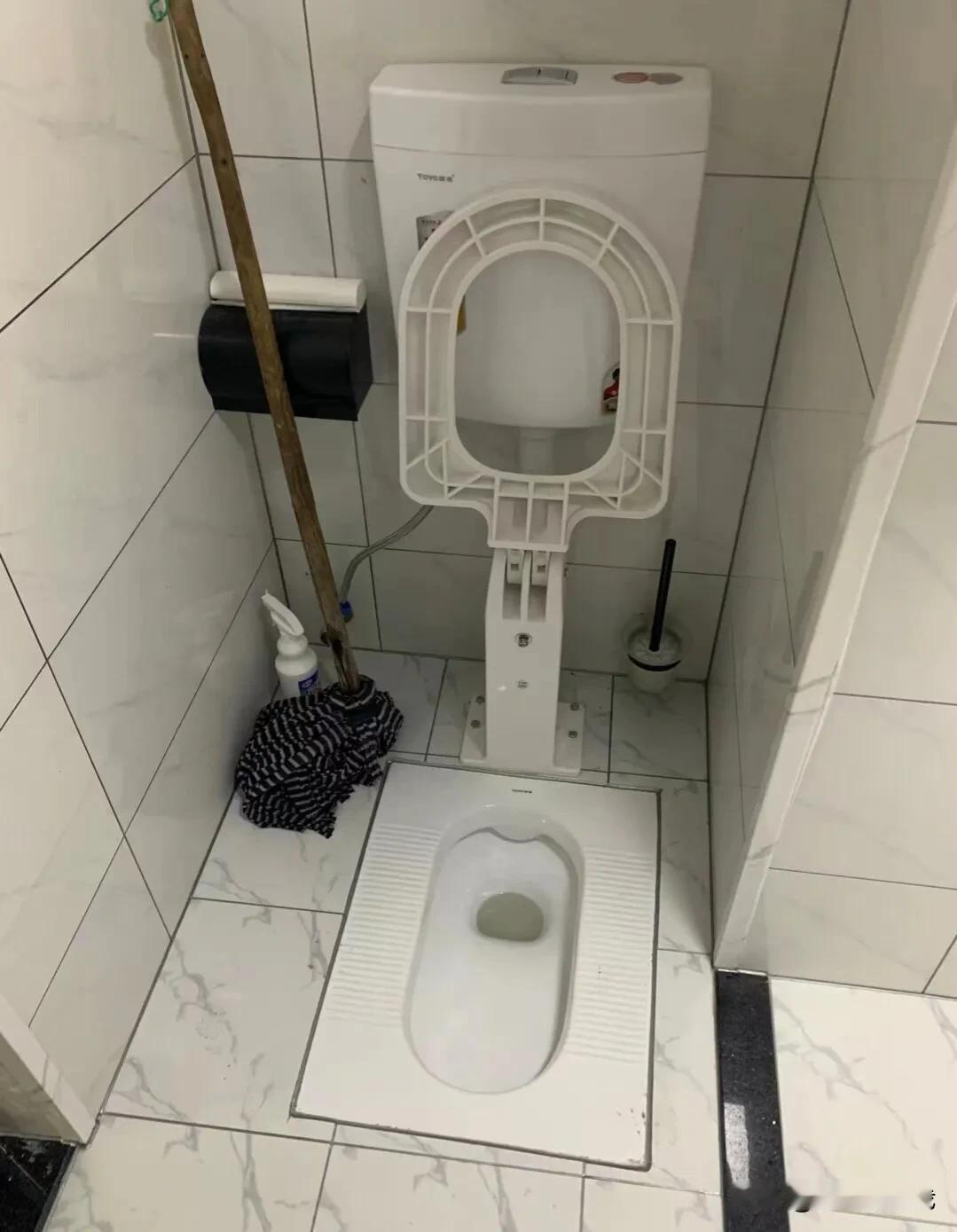 设计师这波操作真是走心了，细节满满的，满足不同人群需求。#冬日打卡季#