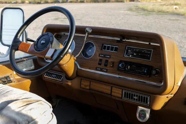 经典老车 🚚 1978 GMC Jimmy Coachmen Royale｜公