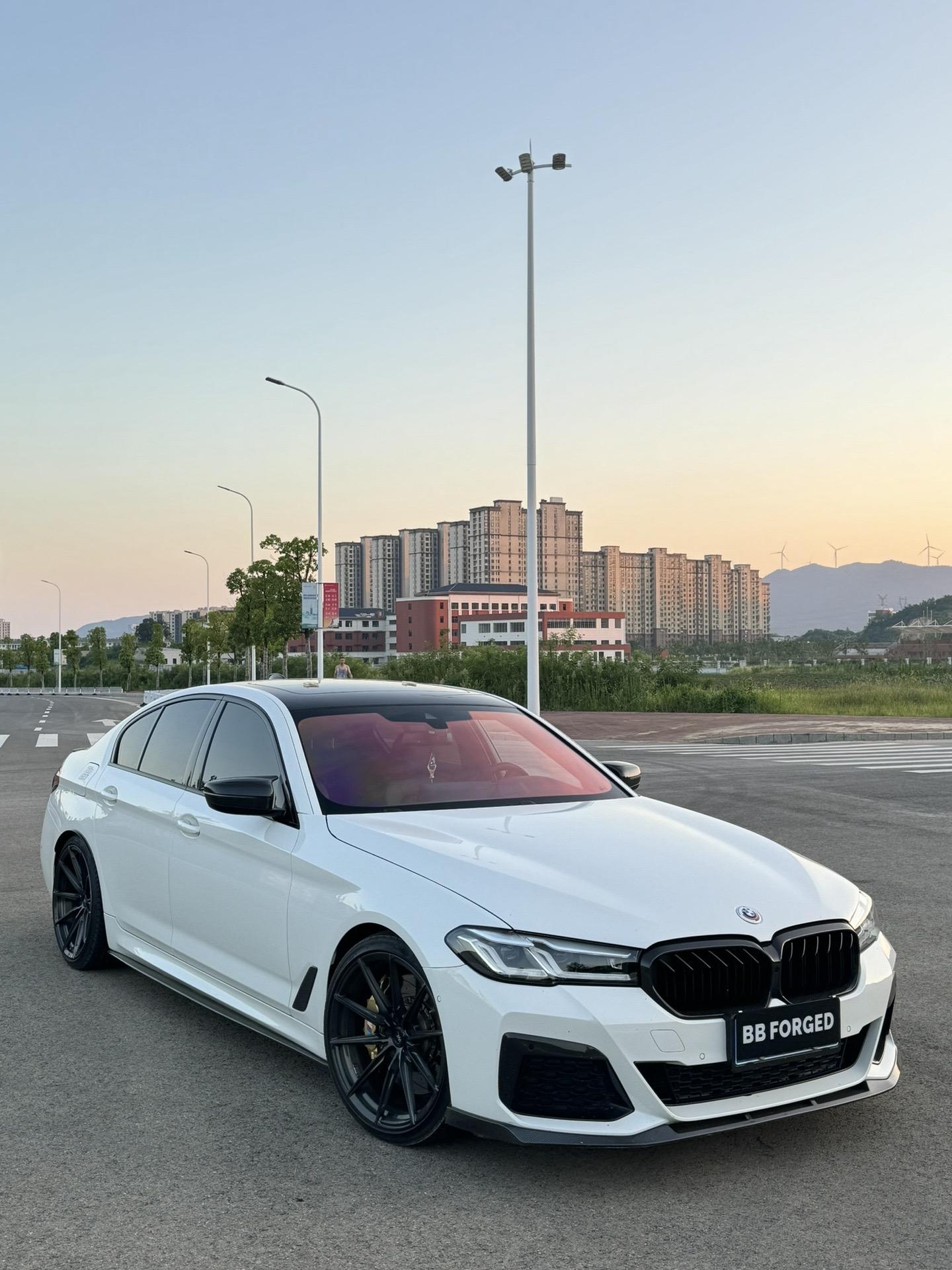 我们只有拼尽全力才能得到想要的东西