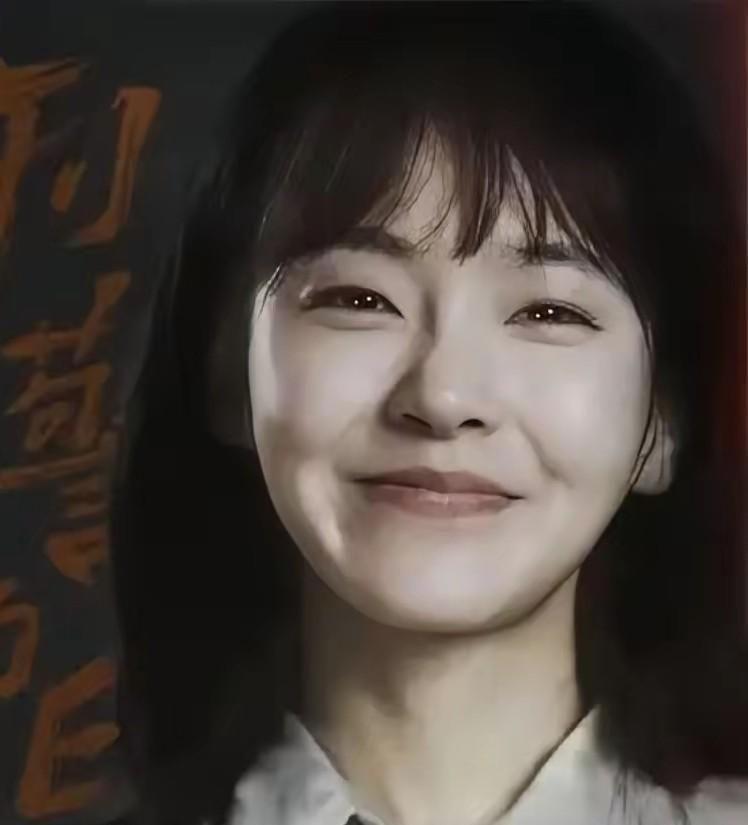 演员张佳宁父亲一心想要个儿子，却生了个女儿——张佳宁，从此对母女两横眉冷对，不闻