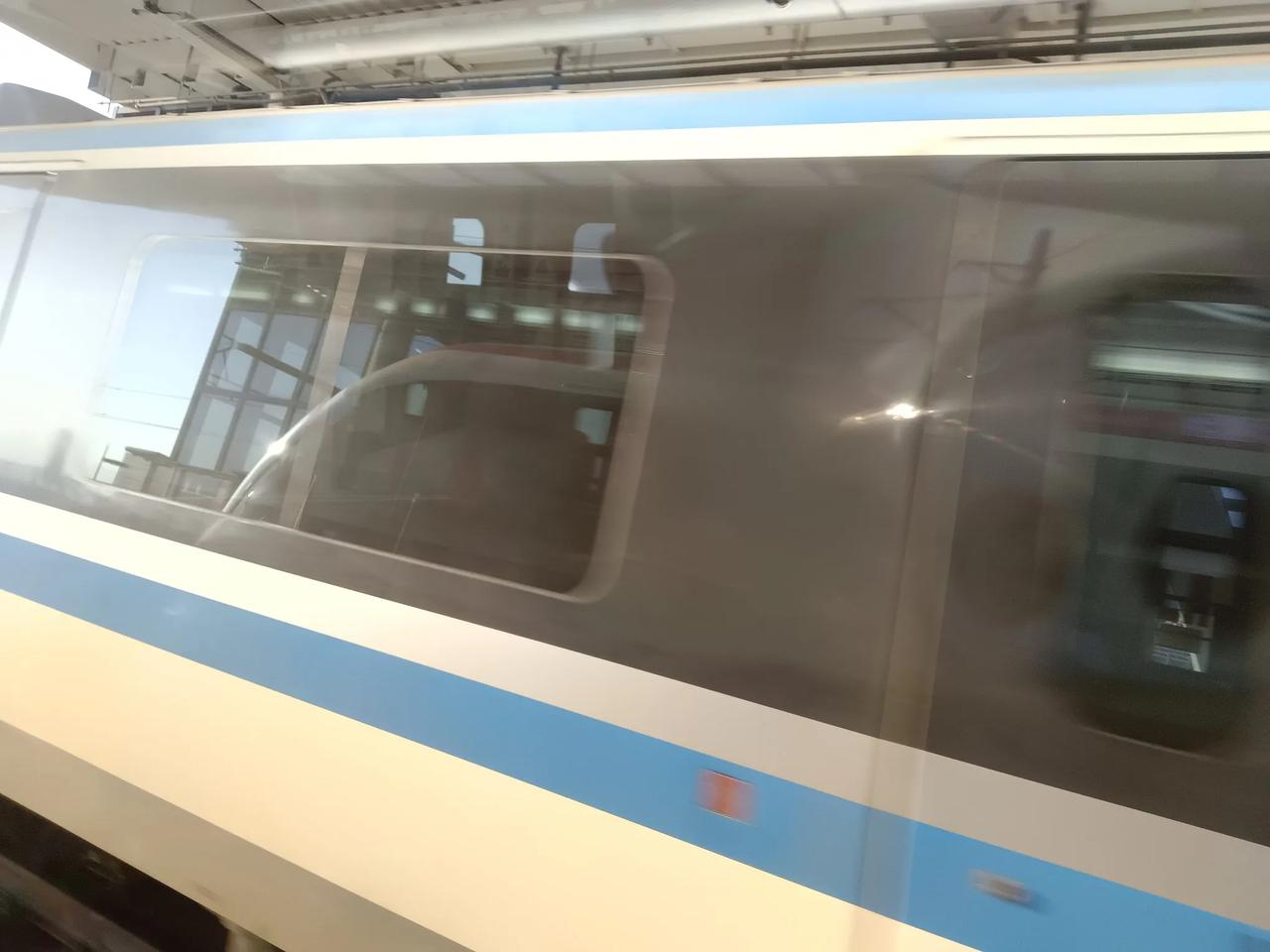 家居用品领域，国货换新装更是给我们带来了无尽的惊喜。

从柔软的床上用品到精致的