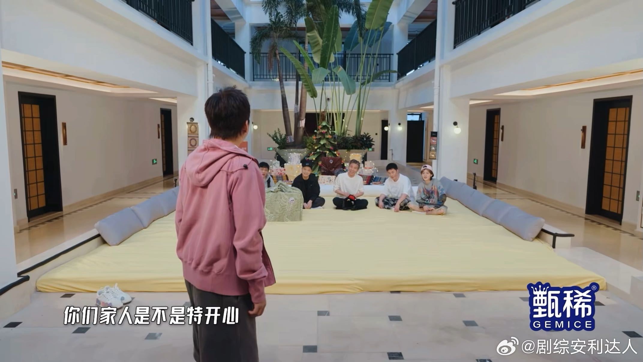 孙俪知道邓超要录综艺的反应邓超一家知道他要录综艺的反应哈哈哈哈哈 不吹不黑，邓超