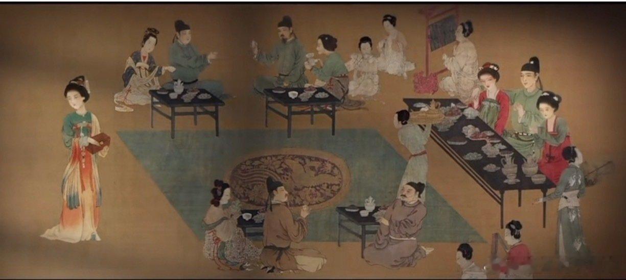 锦绣芳华的片头做的跟清明上河图一样，华策真的用心在做古韵。 ​​​
